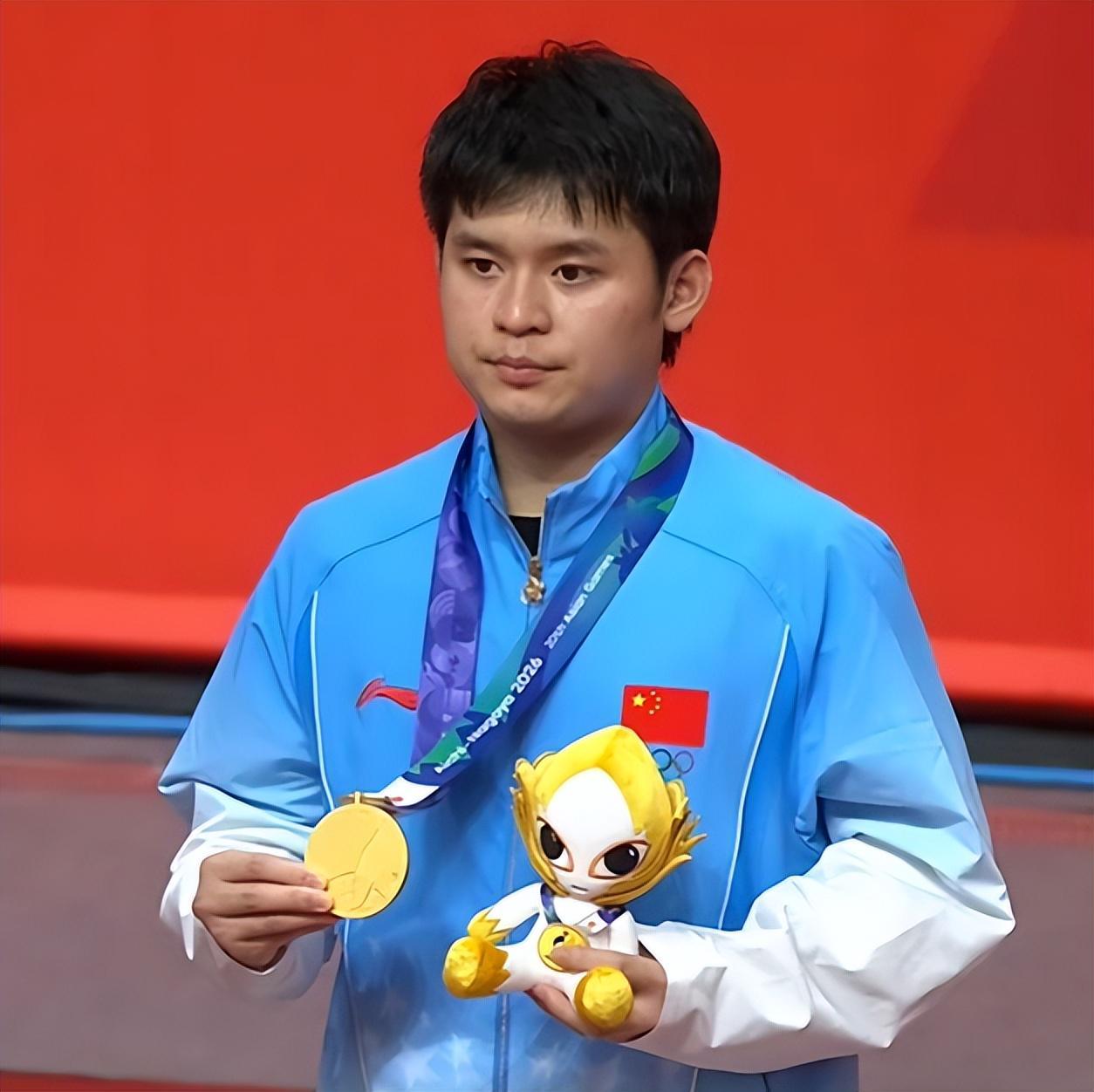 因为这里面的UNIBET都有着专业的数据与赔率相关图片